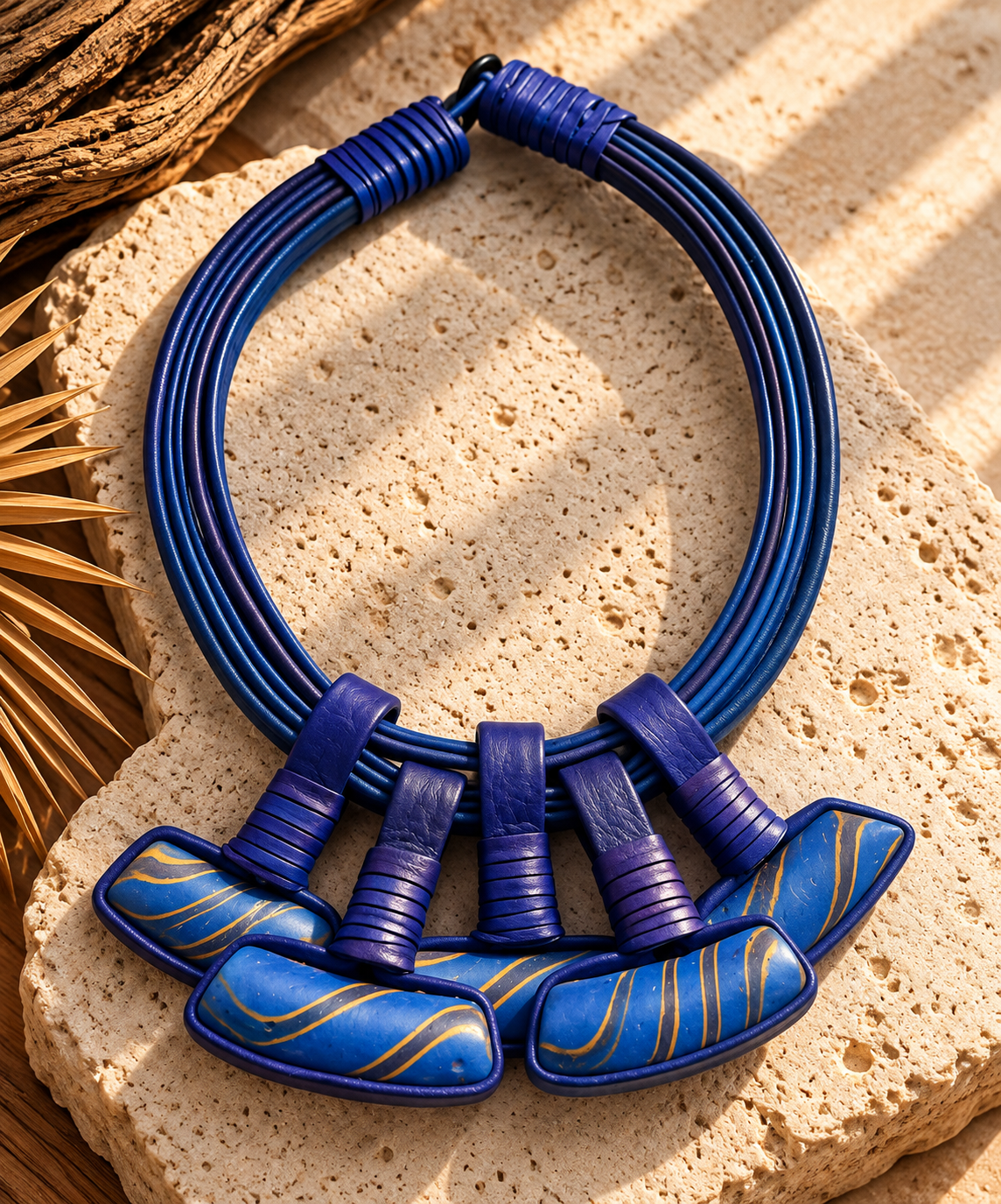 Collar Cuero y Vidrio rectangular