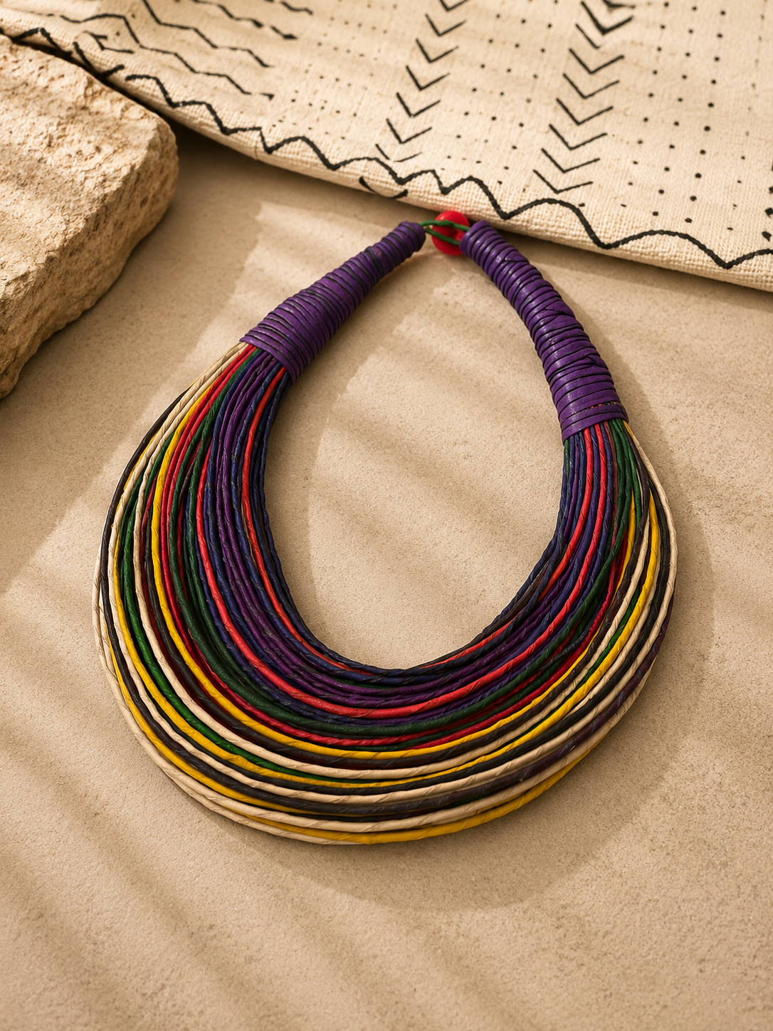 Collar Multitiras de Cuero · Mali